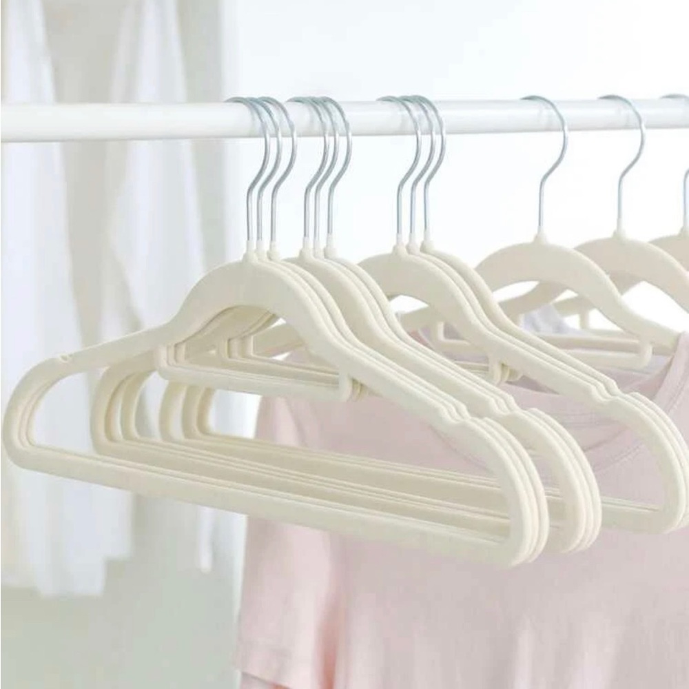NEW BIEGE HANGERS PACK OF 5